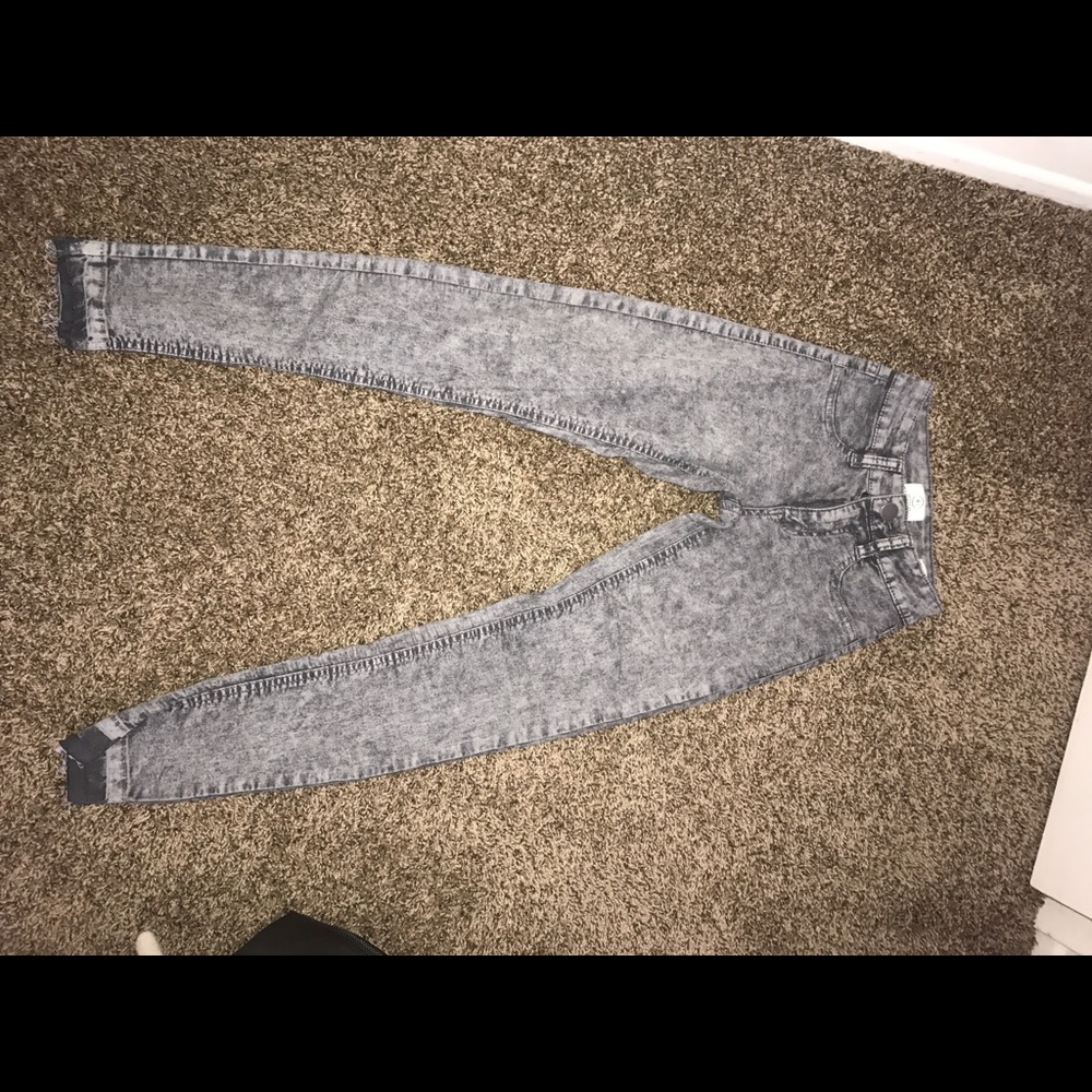 Mid-rise skinny jeans Black marble!🌹❤️